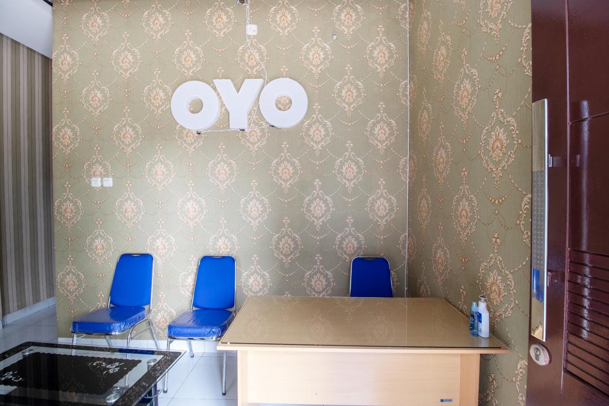 Oyo 3253 Sofia Residence Telukjambe Exteriör bild